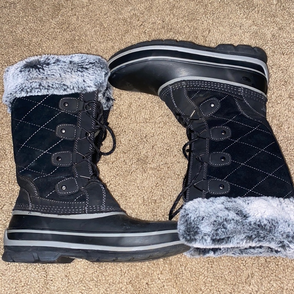 Womens snow boots
